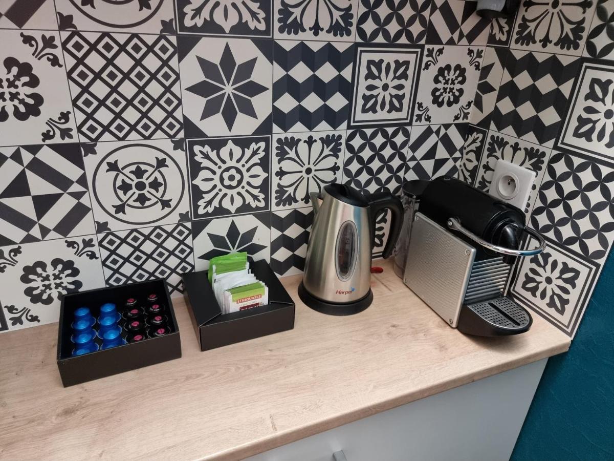 Piégut-Pluviers L'Atrium Bed & Breakfast エクステリア 写真