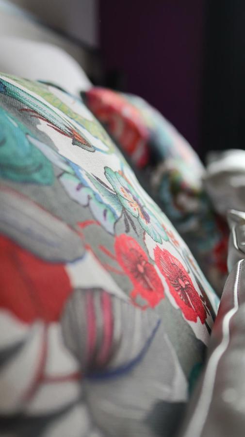 Piégut-Pluviers L'Atrium Bed & Breakfast エクステリア 写真