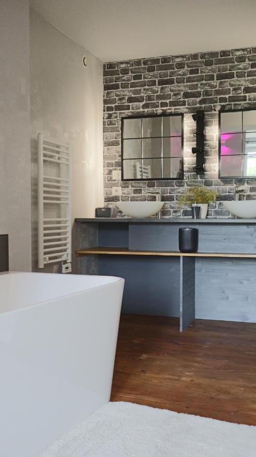 Piégut-Pluviers L'Atrium Bed & Breakfast エクステリア 写真